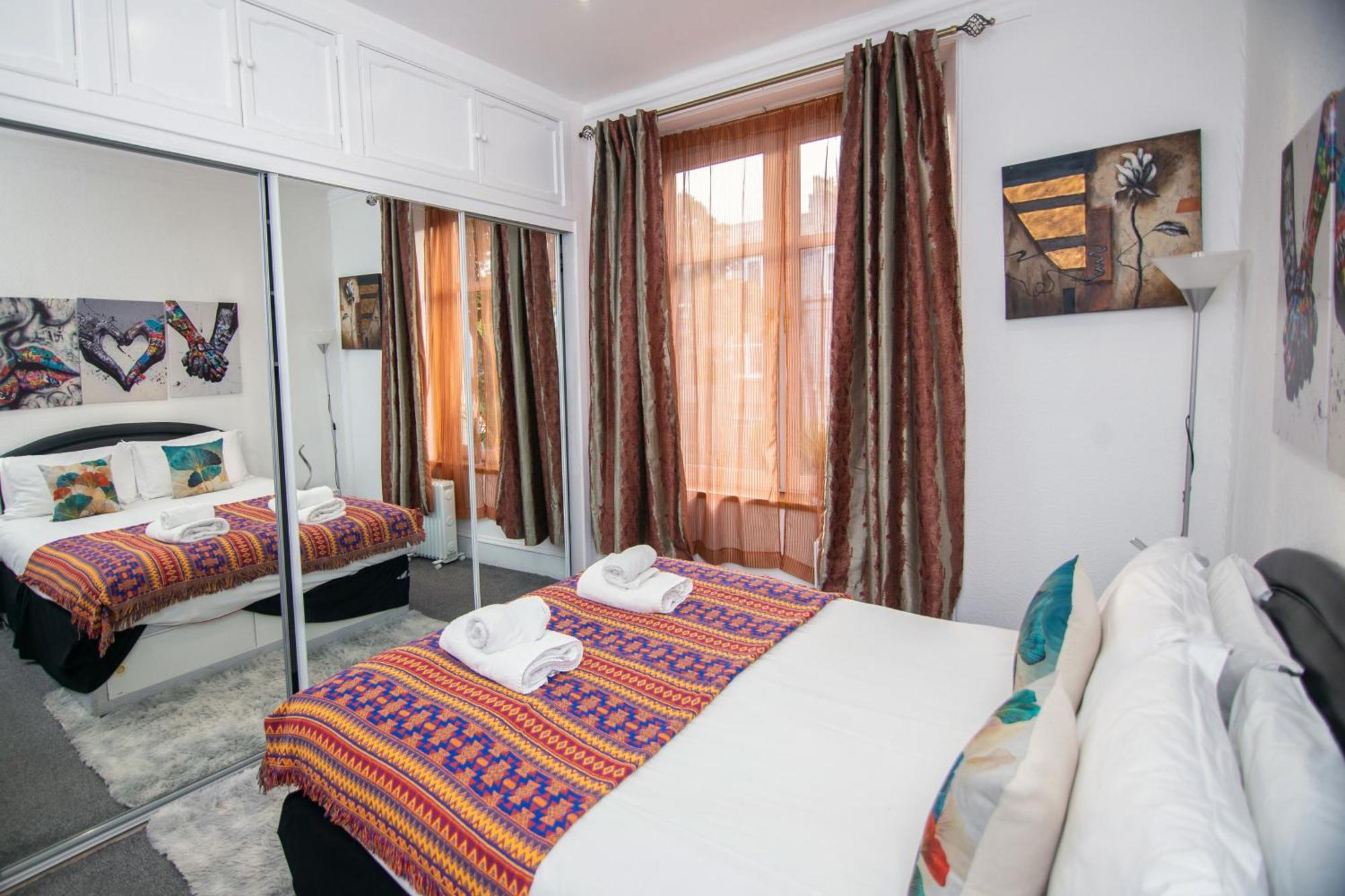 The Summit Apartment - Large 1 bedroom Condo in Aberdeen Westend with Free Parking Buitenkant foto